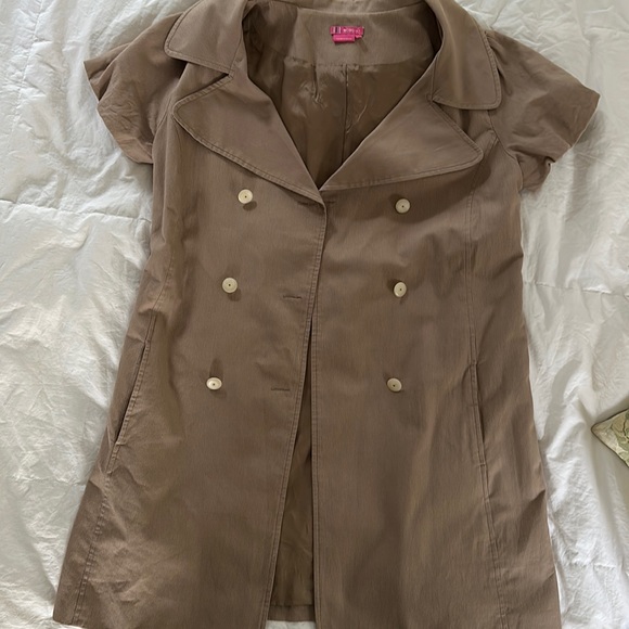 BCBG Jacket with belt - Picture 1 of 7
